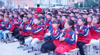 又一餐厅“跌落神坛”,网友:曾经我们吃不起,如今他们无人问津